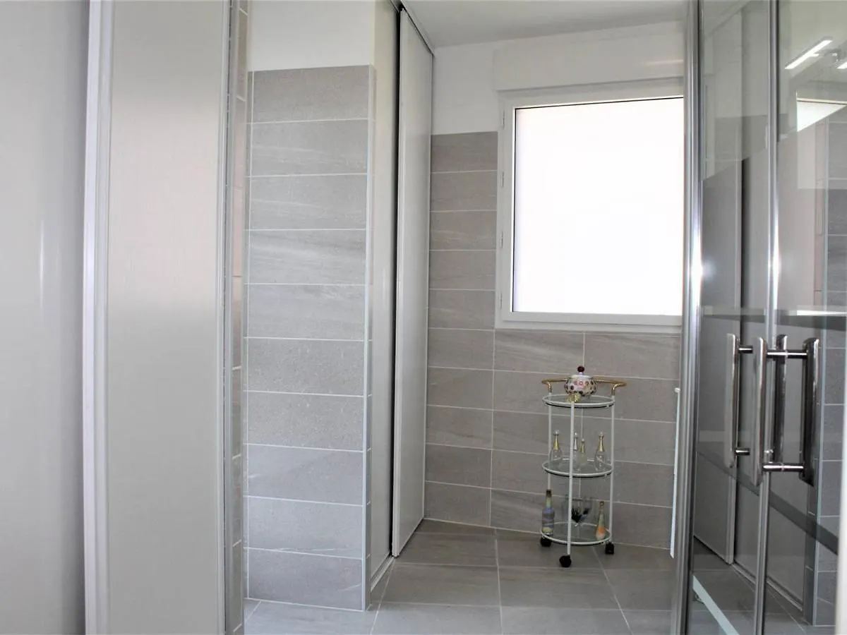 Appartement Neuf 3 Pieces Avec Terrasse Et Garage, Cagnes-Sur-Mer - Fr-1-252A-88 0*,  Francja